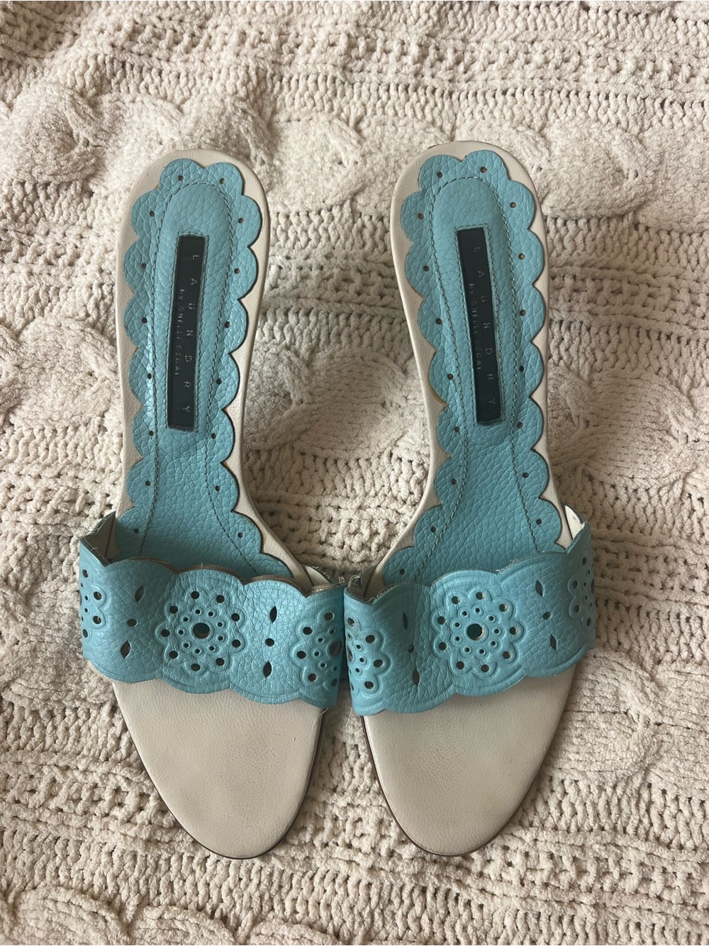Laundry By Shelli Segal Turquoise Scalloped Laser-Cut Slide Heels